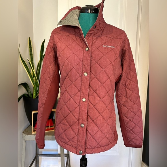 Columbia woman’s quilted jacket size medium - Picture 1 of 14